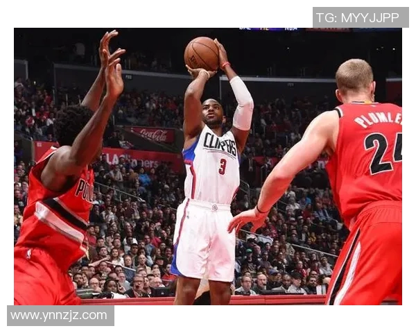 克里斯保罗：从NBA巨星到篮球智慧的传承者与领袖之路